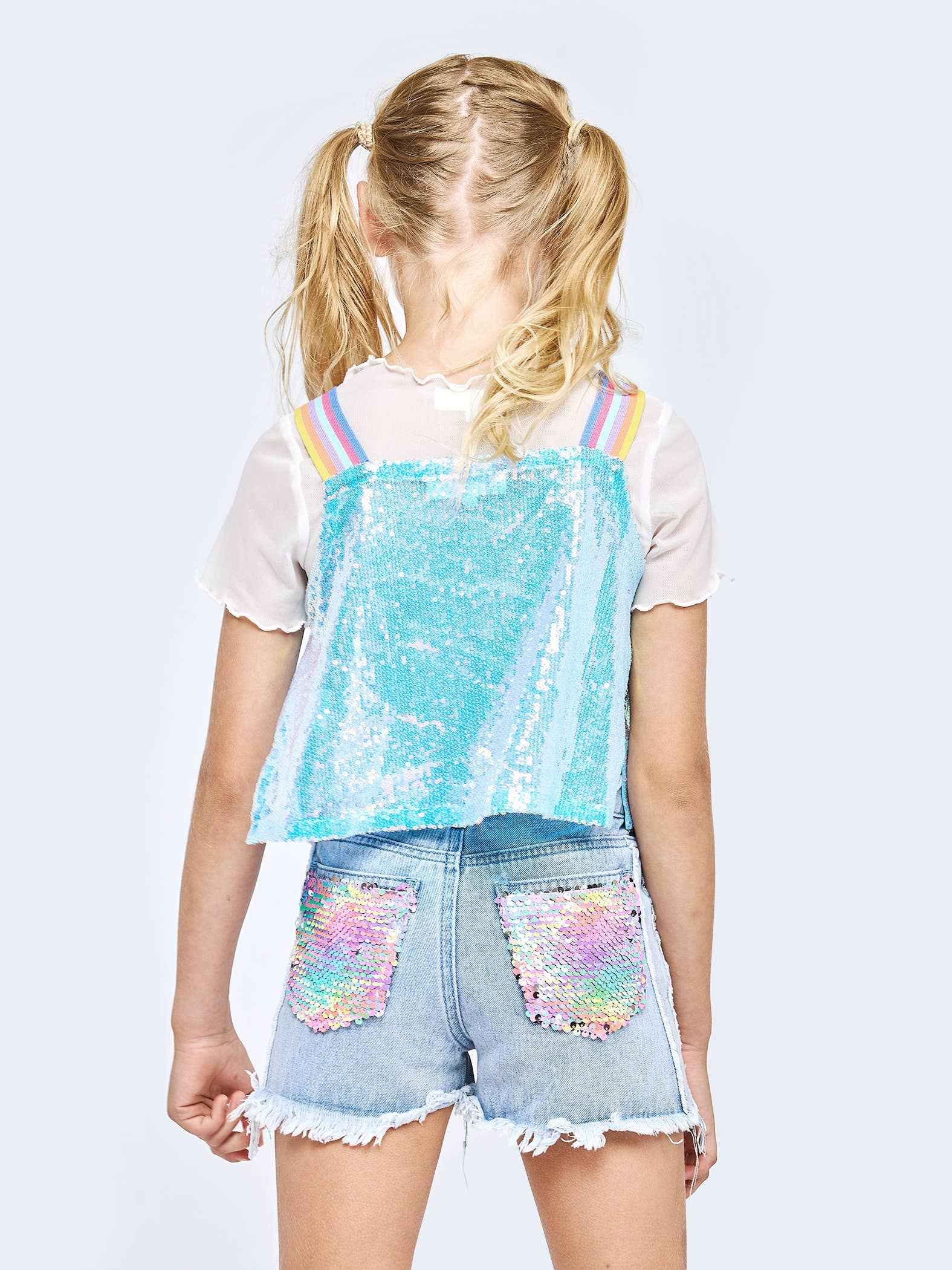 DENIM SHORTS W/ SEQUIN DISTRESS: STONEWASH / 10