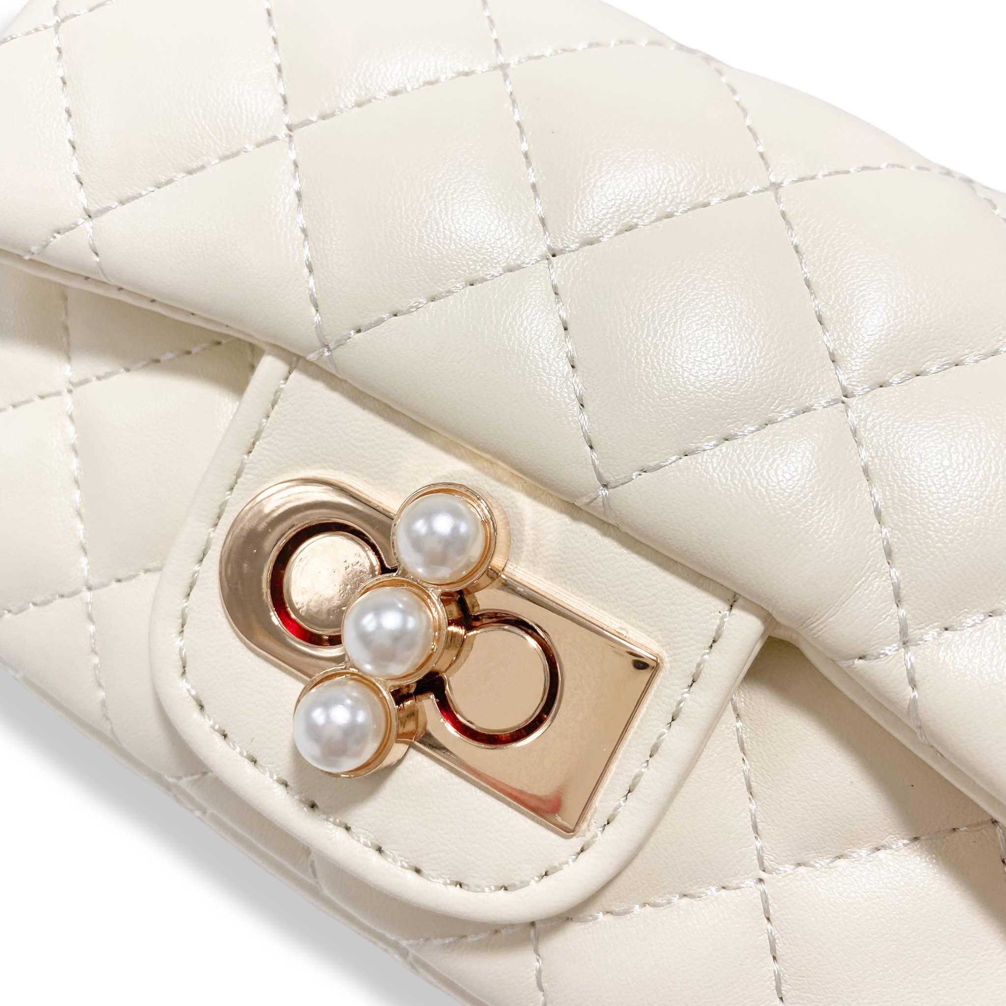Pearl Closure Quilted Purse Pink B1336